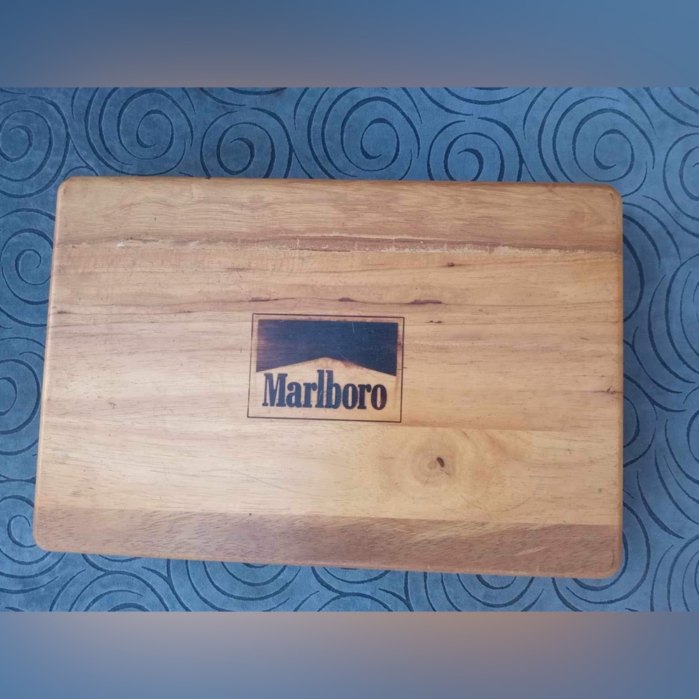 Marlboro board game